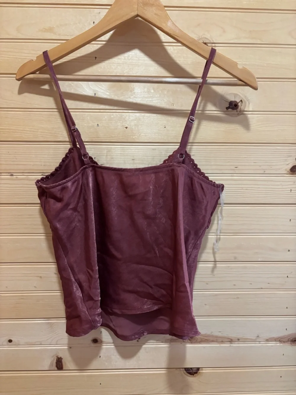 Blush pink tight fitted cropped tank - Picture 2 of 3
